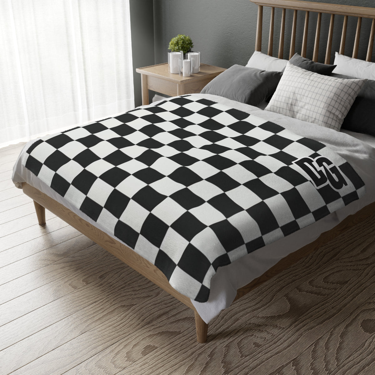 DESERTGIRL Checkered Fuzzy Blanket ( Double Sided )