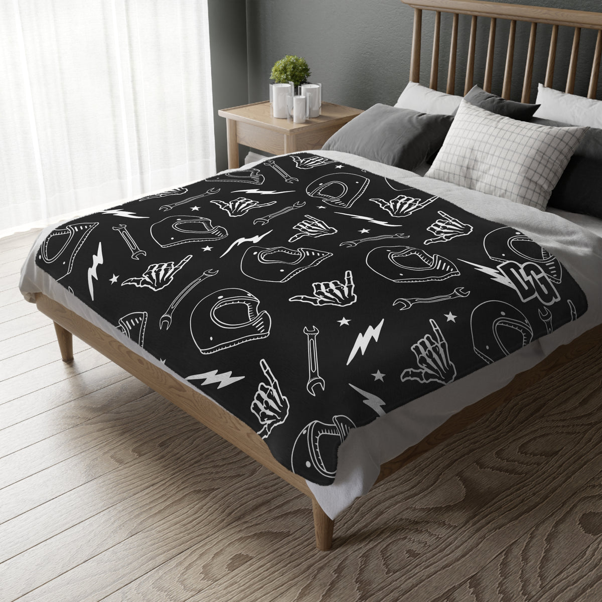 DESERTGIRL Rad Rider Fuzzy Blanket ( Double Sided )