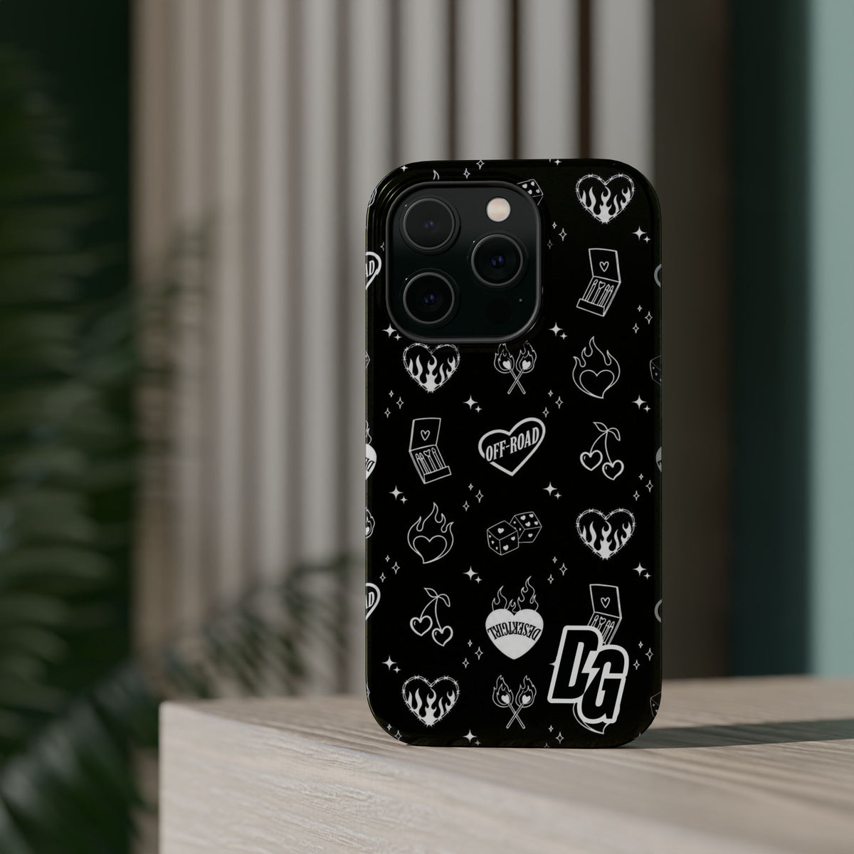 Desert Girl Off-Road Magnetic Tough Cases