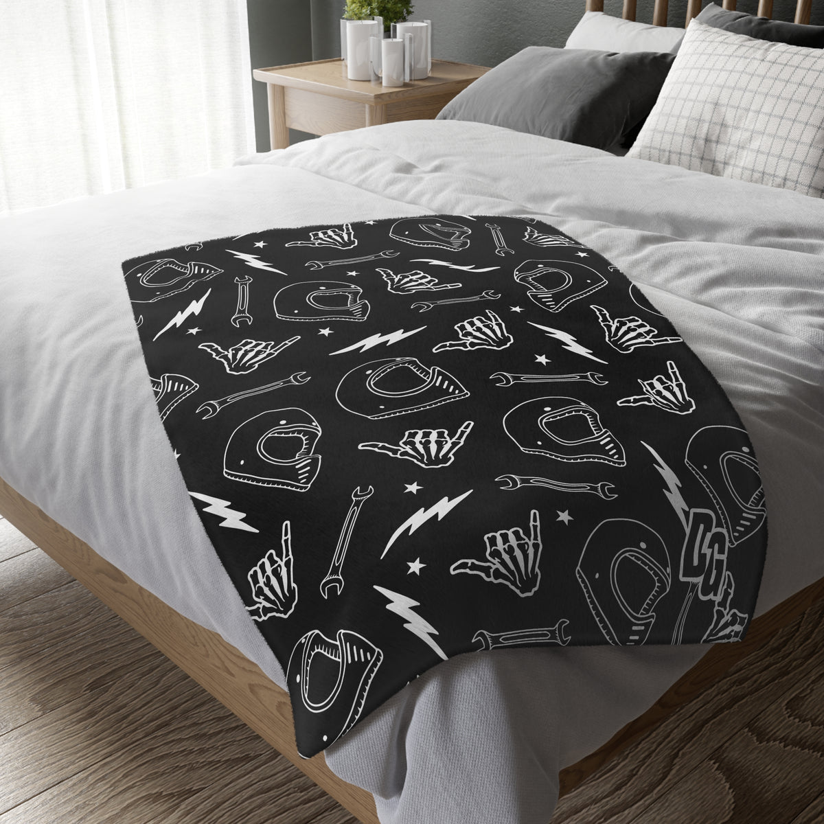 DESERTGIRL Rad Rider Fuzzy Blanket ( Double Sided )