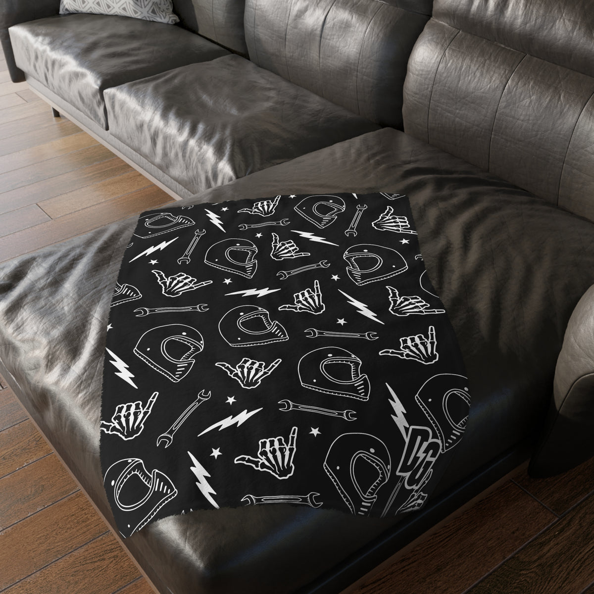 DESERTGIRL Rad Rider Fuzzy Blanket ( Double Sided )