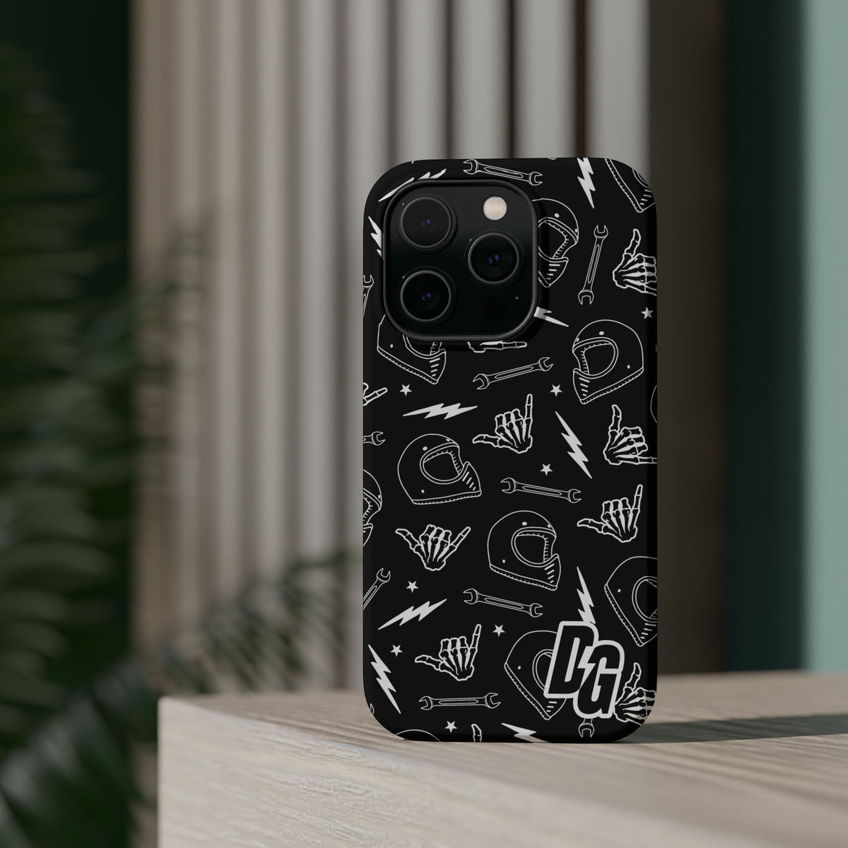 Desert Girl Rad Rider Magnetic Tough Cases