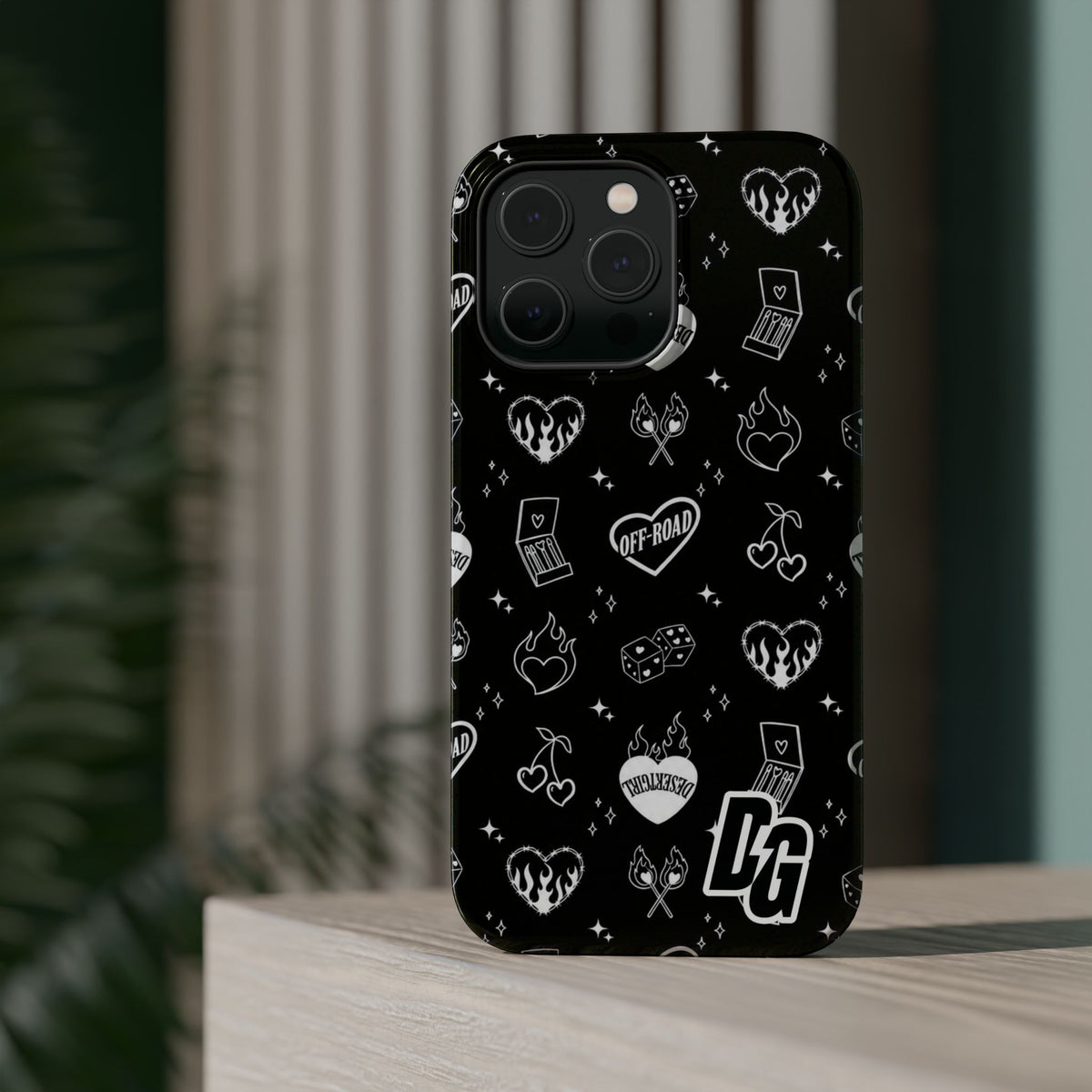 Desert Girl Off-Road Magnetic Tough Cases