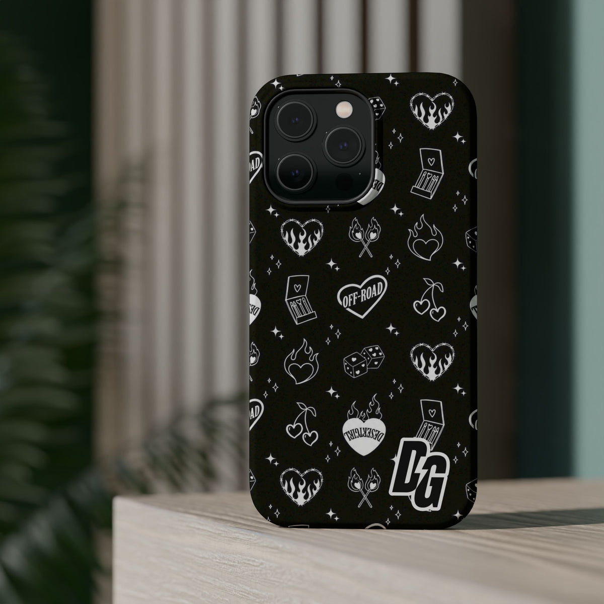 Desert Girl Off-Road Magnetic Tough Cases