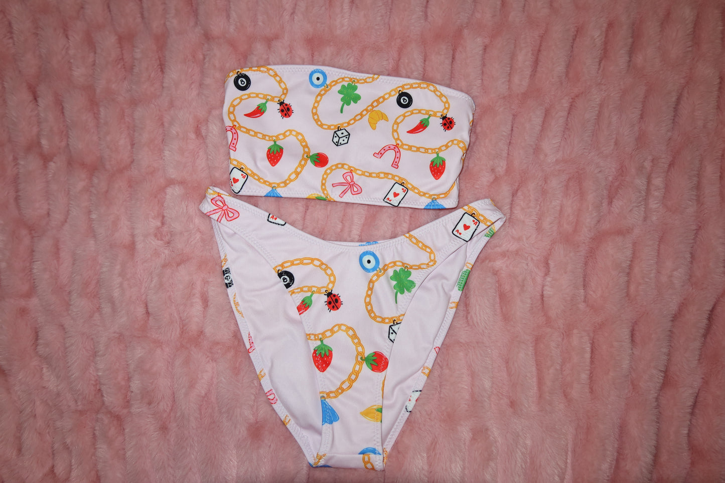 Lucky Charms - V-cut bikini bottom