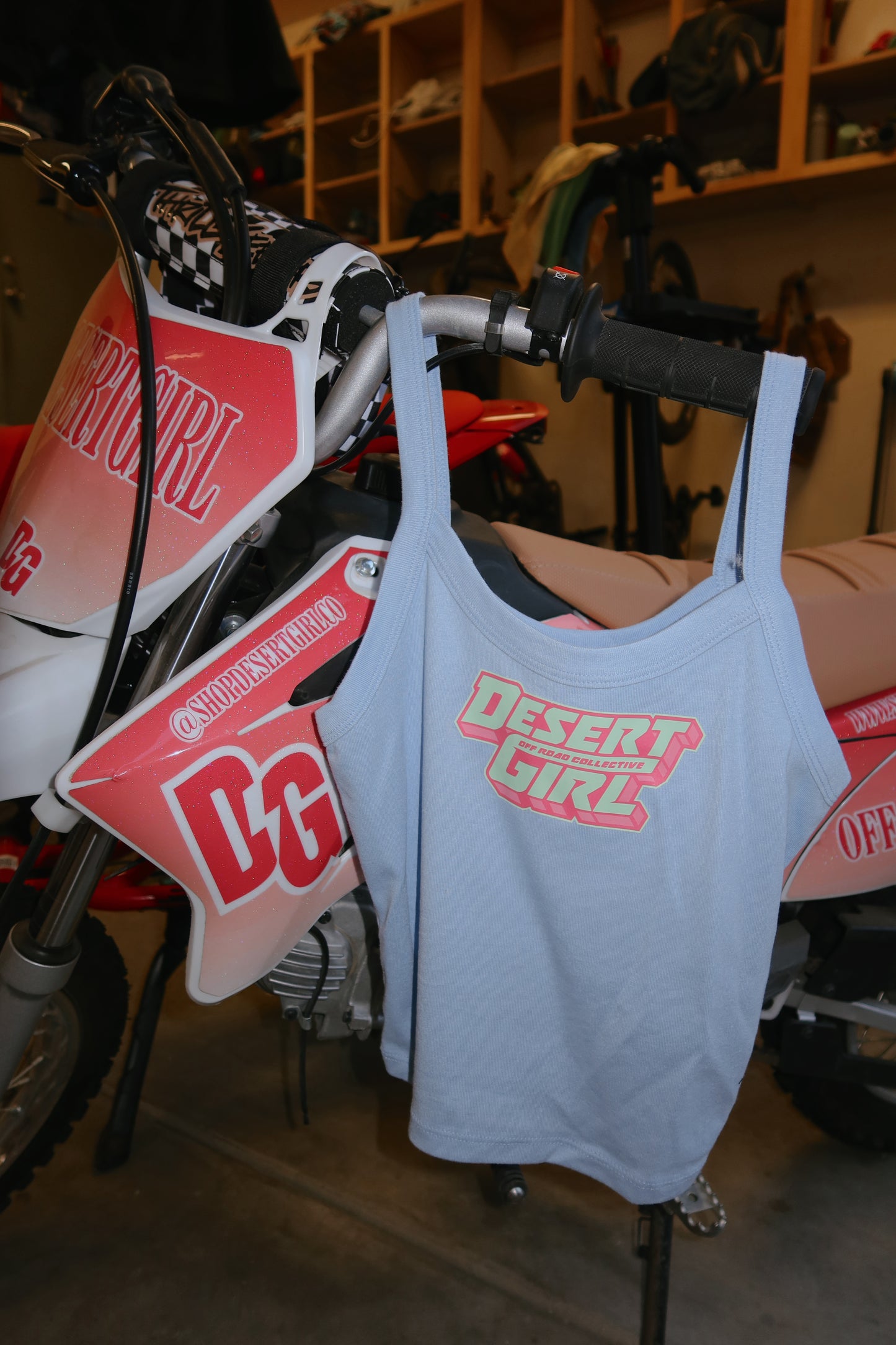 Desert Girl Off-Road Collective Mini Tank