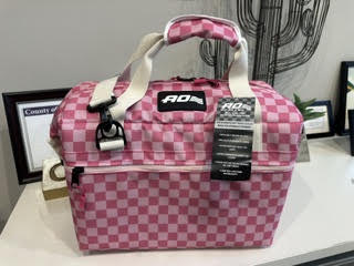 DESERT GIRL x AO COOLERS PINK CHECKS CAN COOLER - USA + WOMEN MADE